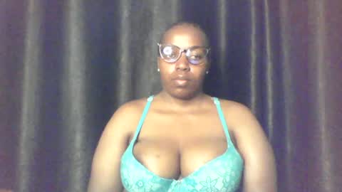 QUEEN online show from June 12, 5:06 am