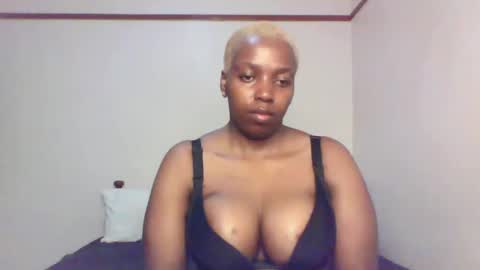 QUEEN online show from March 7, 3:40 am