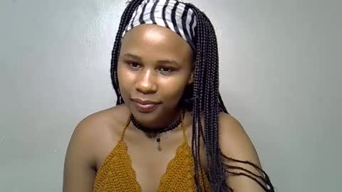 queen_polite online show from December 14, 8:15 pm