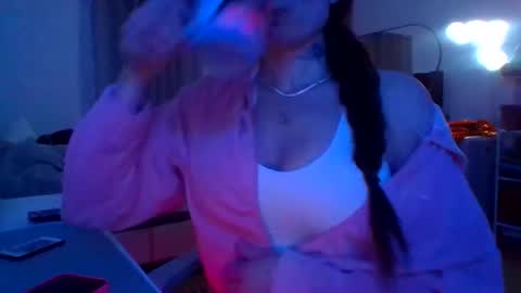 queenbee6269 online show from January 13, 7:27 am