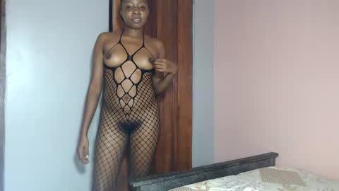 queenchloe1 online show from June 20, 9:59 am