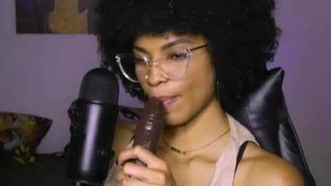 Sweet Goddess online show from August 1, 1:51 am