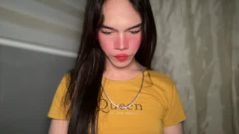 QUEEN online show from June 18, 9:25 am