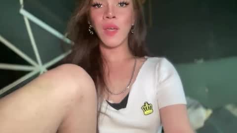 QUEEN online show from November 24, 7:51 am