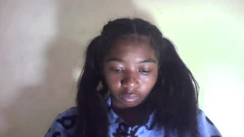 queennaya online show from July 30, 10:10 pm