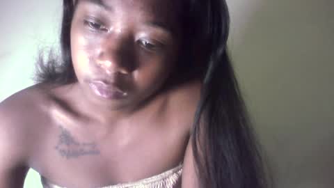 queennaya online show from June 28, 6:26 pm