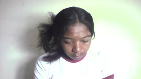 queennaya online show from July 7, 2:32 pm