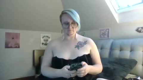 queerlyjaz online show from November 30, 11:56 pm