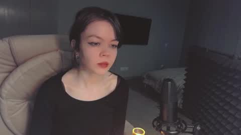 quietluxury online show from July 10, 8:02 pm