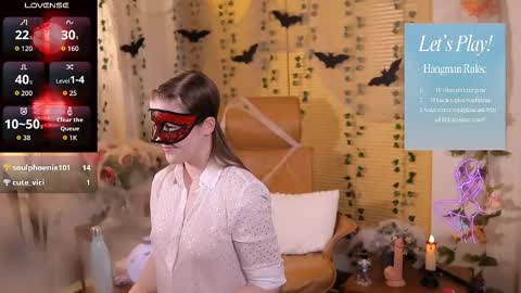 QuinnMonroe online show from October 18, 8:35 pm