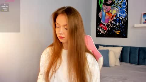 rachel_fernardi online show from April 9, 11:43 pm