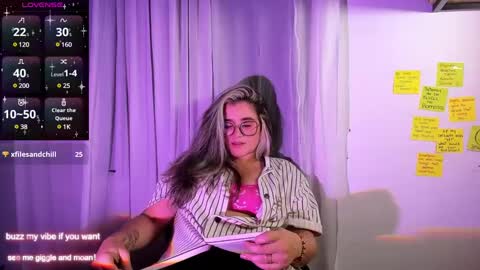 Rachel Foss online show from December 2, 11:13 pm