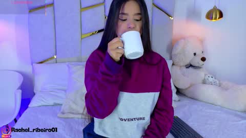 Rachel Ribeiro online show from February 17, 12:15 pm