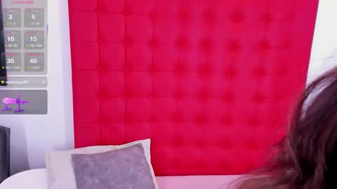  DALIANA  online show from January 9, 9:20 pm