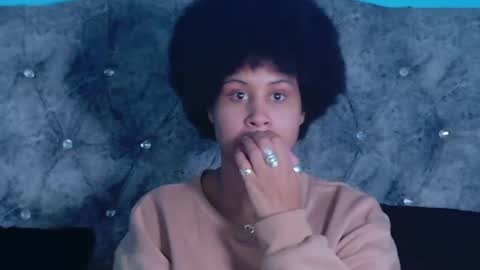 RachelAnn online show from September 24, 3:35 am