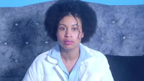 RachelAnn online show from December 3, 2:23 am