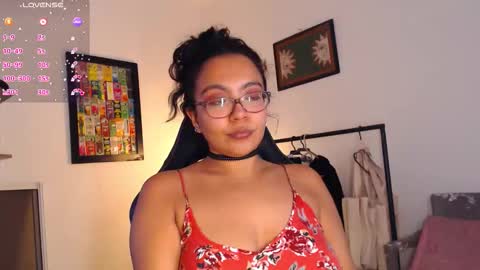 rachell_420 online show from February 12, 11:08 pm