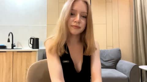 Alice online show from November 26, 8:38 pm