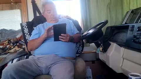 Radioman for fun online show from May 19, 3:08 pm
