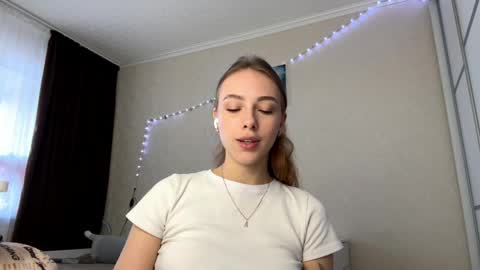 Eva online show from March 30, 7:30 am