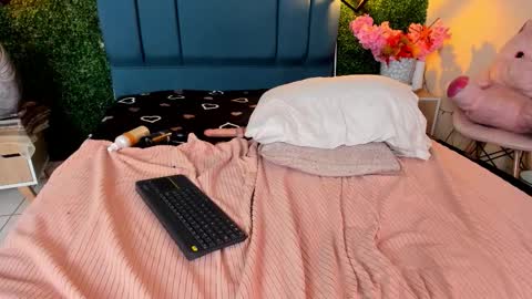 Raia online show from February 15, 7:51 am