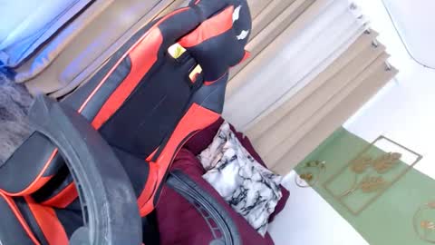 itsmeRailey online show from February 17, 12:38 pm