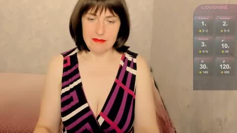 rainbowladyy online show from June 21, 6:42 am