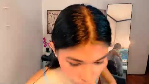 raindrizzle1706 online show from December 15, 12:28 am