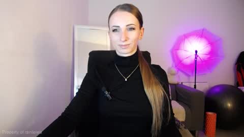 Snapshot of rainleiwa chatting on October 26, 4:06 pm Call me Lei online show from October 26, 4:06 pm