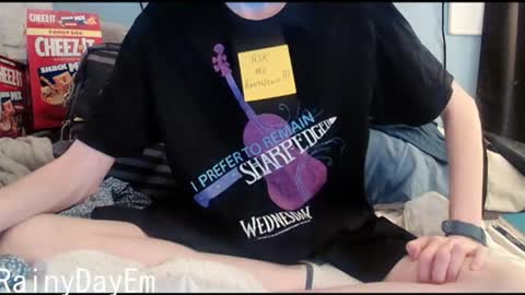 RainyDayEm online show from July 4, 4:16 am