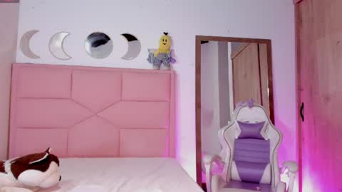  Nina  online show from June 25, 1:02 am