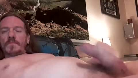 Snapshot of ralf678524 chatting on January 4, 12:16 am ralf678524 online show from January 4, 12:16 am