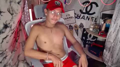 ralfhuge24 online show from February 3, 1:02 am