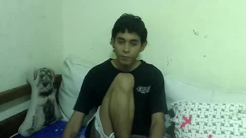 Snapshot of rami_hot0 chatting on December 8, 5:28 am rami_hot0 online show from December 8, 5:28 am