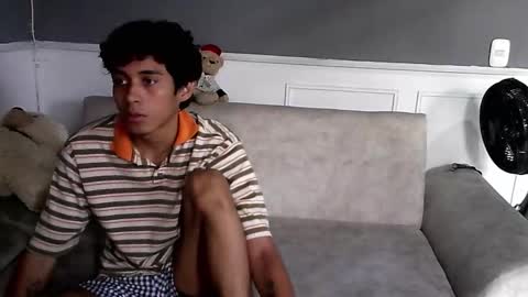 Snapshot of rami_hot0 chatting on October 8, 2:45 pm rami_hot0 online show from October 8, 2:45 pm