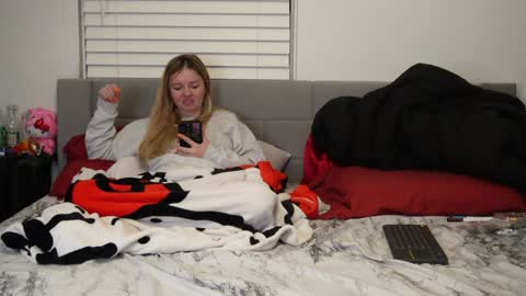 Rami online show from January 22, 1:31 am