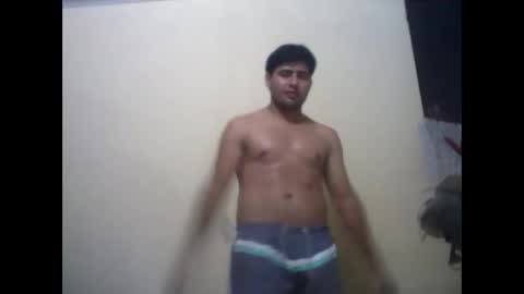 ramiresf311 online show from December 3, 1:04 am