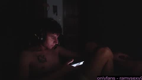 Ramiro online show from November 16, 12:45 am