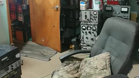 Randall online show from April 22, 1:24 am