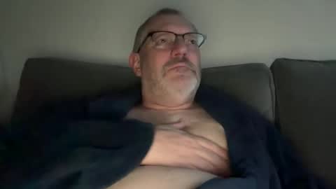 Snapshot of randyboyandy chatting on November 1, 4:39 pm randyboyandy online show from November 1, 4:39 pm