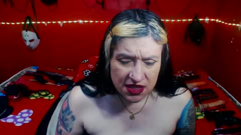 Sonia online show from July 6, 11:50 pm