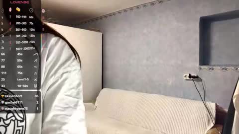 Lia online show from December 1, 3:54 pm