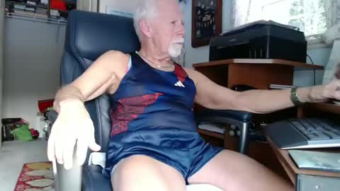 ranger1001 online show from February 11, 7:38 pm