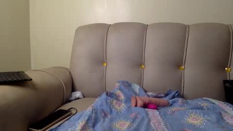 jessy online show from June 8, 1:00 am