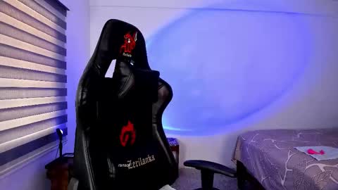 Jonas online show from October 14, 2:20 pm