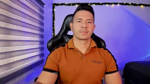 Jonas online show from February 24, 3:04 pm