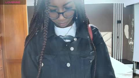 Raquel online show from January 6, 11:36 am