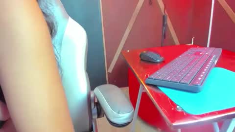 RashelDerosa online show from June 2, 12:07 pm