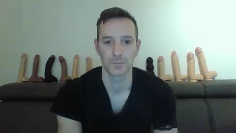 Thomas online show from January 9, 7:50 pm