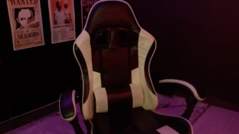 Raven online show from June 2, 11:18 pm